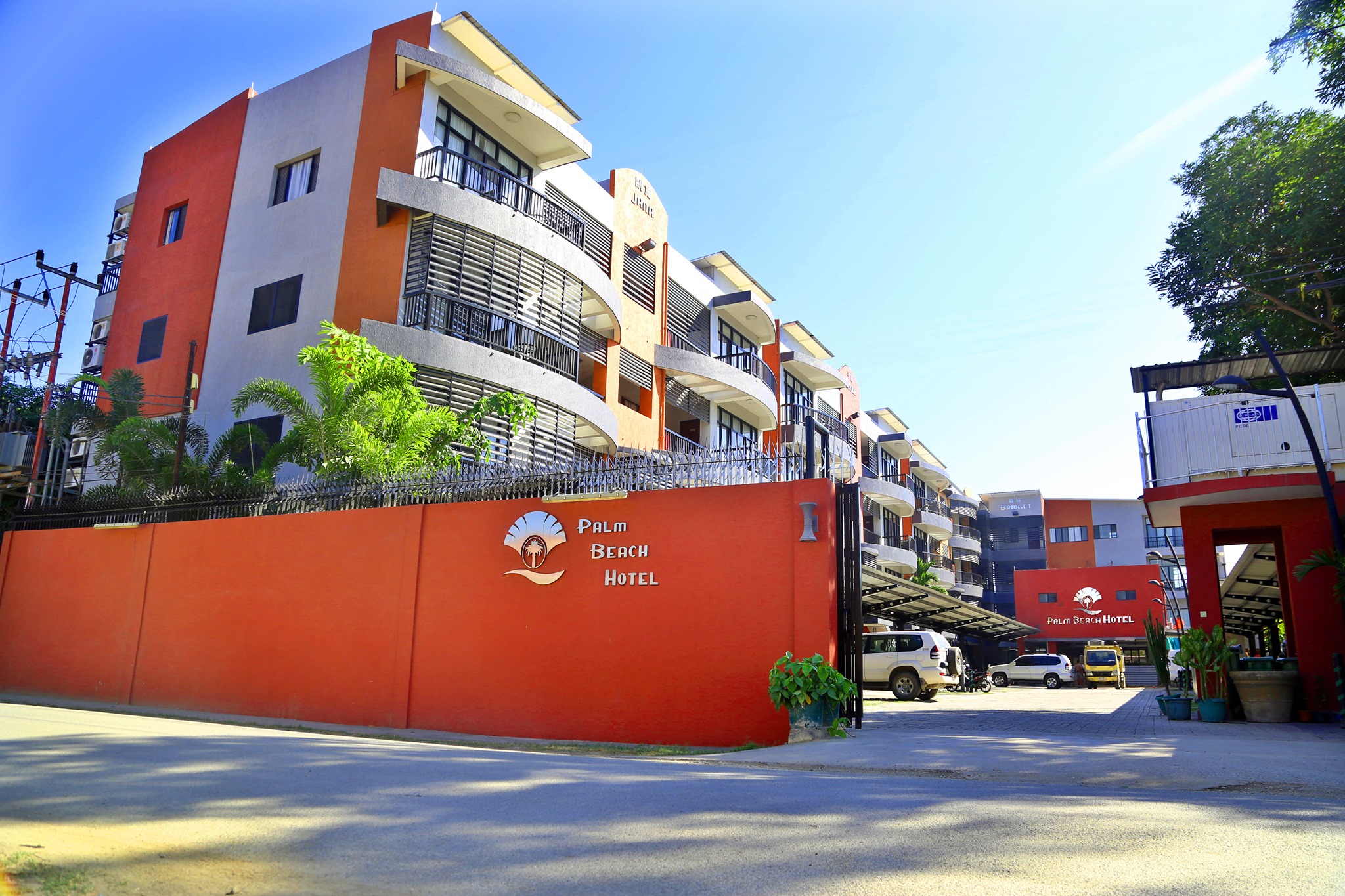 Palm Beach Hotel