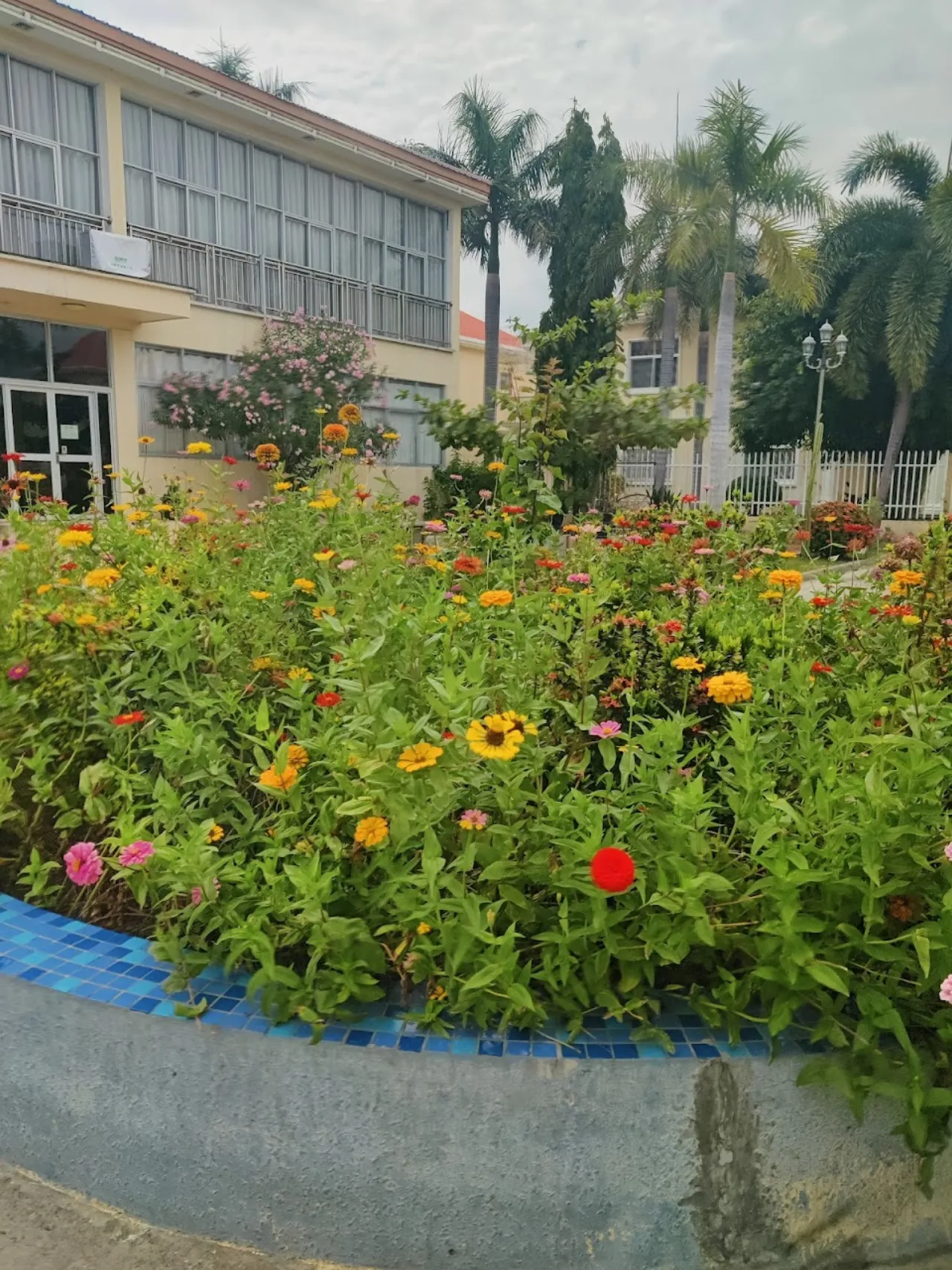 Beach Garden Hotel